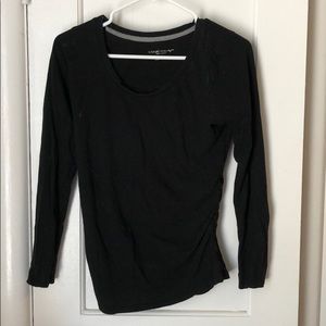 Long sleeve fitted maternity shirt